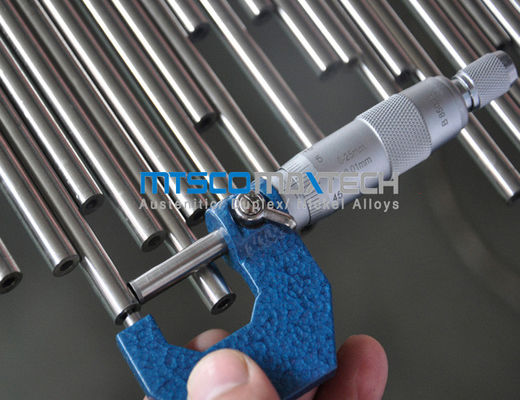 17.1 x 2.31 Mm UNS N06600の熱交換のための継ぎ目が無いニッケル合金の管